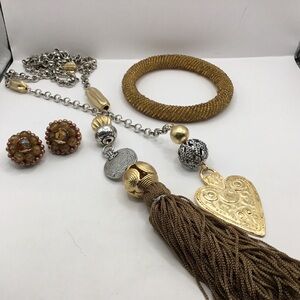 CHICOS Necklace, Vintage Matching Bracelet and Vintage Clip On Beaded Earrings